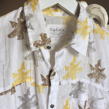 Load image into Gallery viewer, Aloha, Aloha shirt, Men&#39;s shirt, Aloha outfit, Aloha attire, Half sleeve shirts, Men&#39;s clothing, Men&#39;s fashion, Men&#39;s Linen shirt, Men&#39;s sustainable fashion, Men&#39;s clothing, Aloha prints, Aloha shirt design, Hawaii, Maui, Hawaii clothing