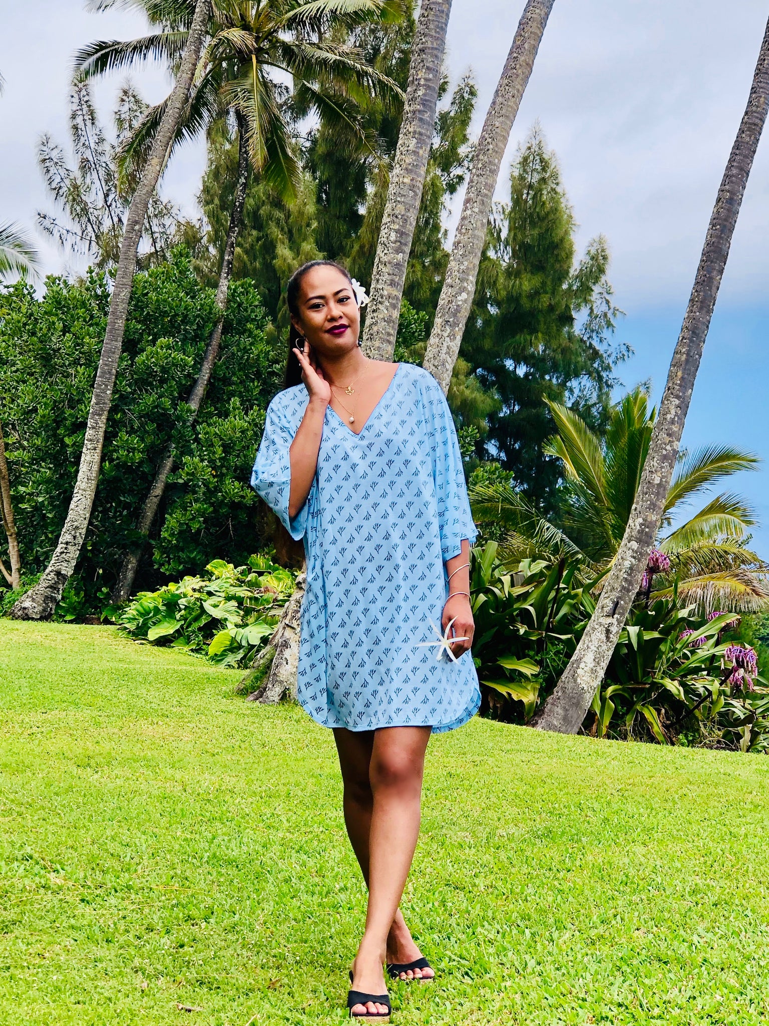Reduced! 40% OFF - FLOW SLEEVE DRESS in Moa Clearwater Blue Ti & CoCo Reduced! 40% OFF - FLOW SLEEVE DRESS in Moa Clearwater Blue Ti & CoCo